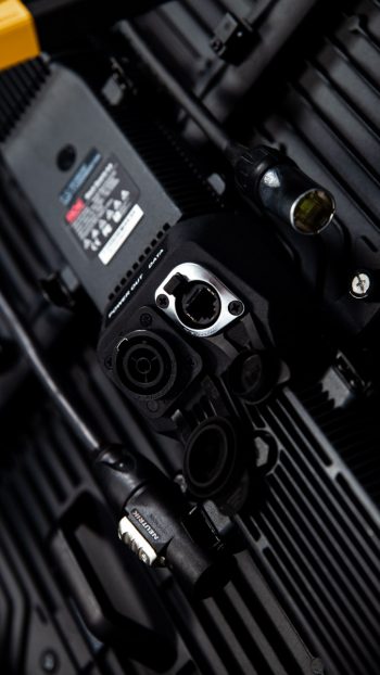 Detailaufnahme ROE Black Quartz LED-Panel