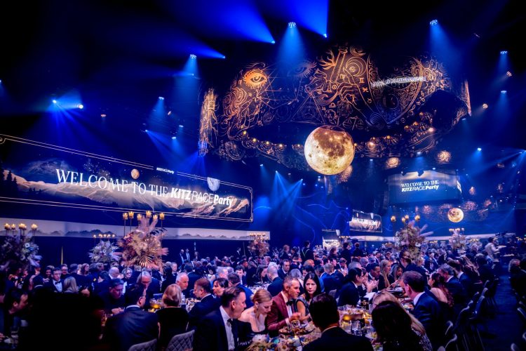 Indoor LED-Sphäre fur Kitz Race Club Veranstaltung