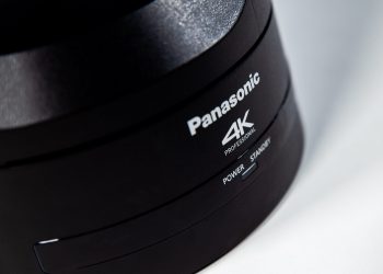 Panasonic AW-UE100KEJ PTZ camera