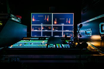 Regieset en training aansturing van LED processoren