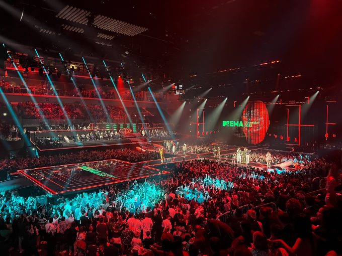 MTV EMA podium ISS Dome Düsseldorf 2022