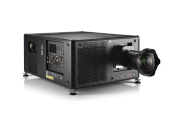 Barco UDX 4K32