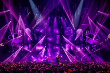 Samantha Steenwijk at Holland zingt Hazes