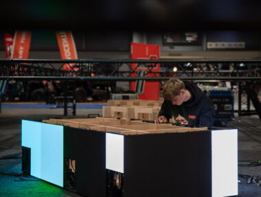 Building the motorstand with LED panels