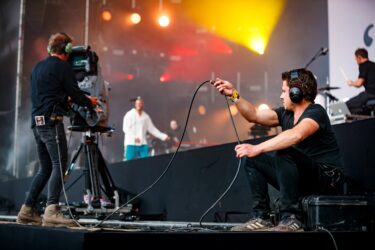 Live registration camera services